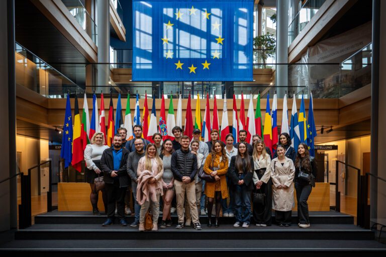 VIE ÉTUDIANTE Visite du Parlement européen